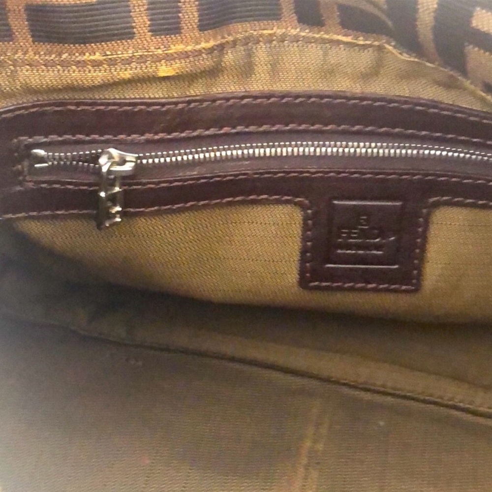 Fendi Mama Baguette Bag - Picture 7 of 7